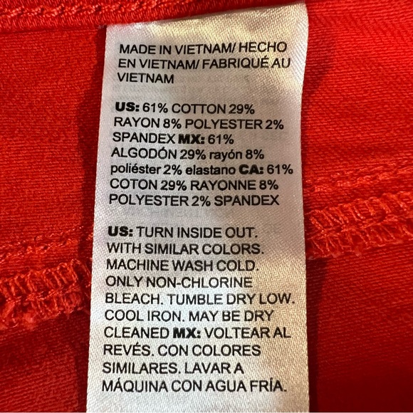 CHICO’S JEANS, Sz 2.5 / 14 / Lrg, Red So Slimming Girlfriend Slim Leg Ankle Crop - Picture 8 of 15